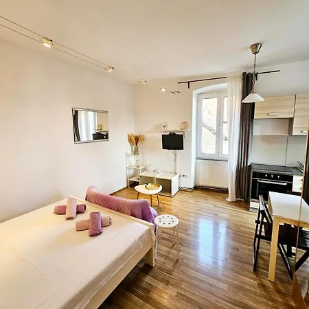 Apartment Enchanting