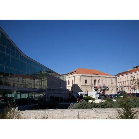 Enchanting Lejlighed *